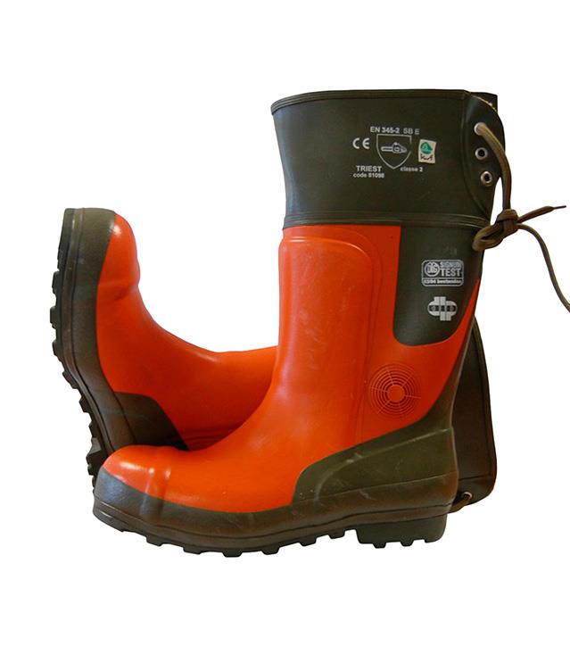 BOTA DE GOMA CON PROTECCIÓN ANTICORTE - CLASE 2